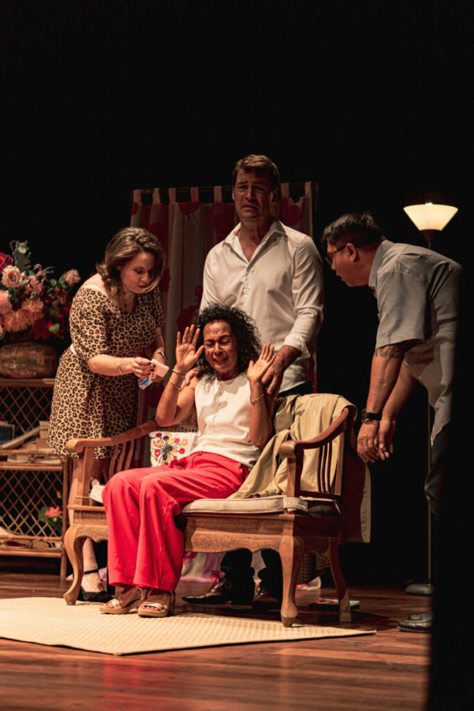 L'équipe de la création mondiale de la comédie "Du Parmesan dans les tagliatelles" de Rivoire & Cartier.